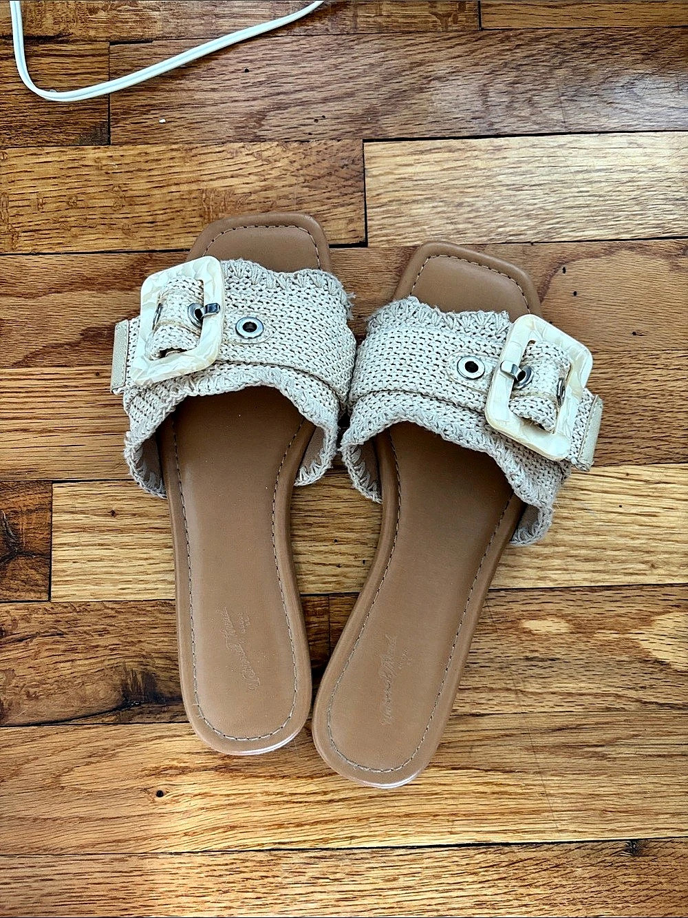 Universal Thread Kylie Crochet Slide Sandals White & Brown
